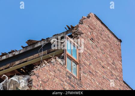 Demolizione dell'originale edificio vuoto Moose Lodge a Burlington, Iowa Foto Stock