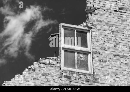 Demolizione dell'originale edificio vuoto Moose Lodge a Burlington, Iowa Foto Stock