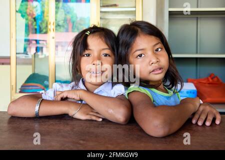 Bambini alla Light House Orphanage a Phnom Penh Cambogia Foto Stock