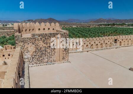 Vista dell'oasi dal Castello di Jabrin, Oman Foto Stock