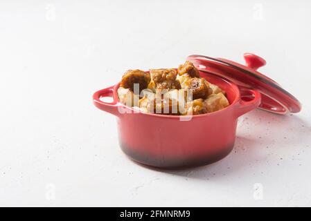 In casa irlandese stufato di manzo con carote e patate Foto Stock