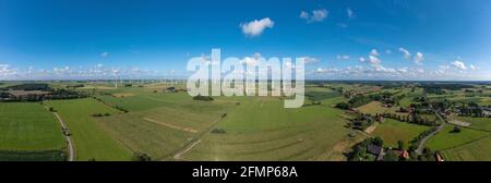 Vista aerea con parco eolico, Arle, bassa Sassonia, Germania, Europa Foto Stock