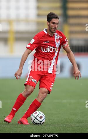 Monza, 10 maggio 2021. Mario Sampirisi dell'AC Monza durante la partita della Serie B allo stadio U-Power di Monza. L'immagine di credito dovrebbe essere: Jonathan Moscop / Sportimage Foto Stock