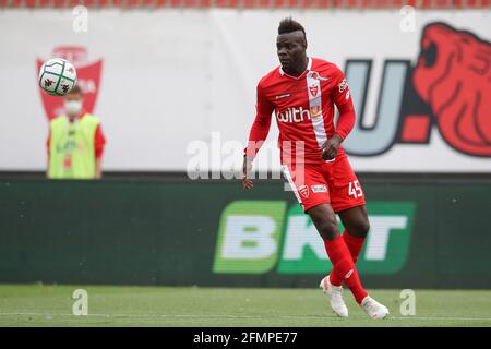 Monza, 10 maggio 2021. Mario Balotelli dell'AC Monza durante la partita della Serie B allo stadio U-Power di Monza. L'immagine di credito dovrebbe essere: Jonathan Moscop / Sportimage Foto Stock