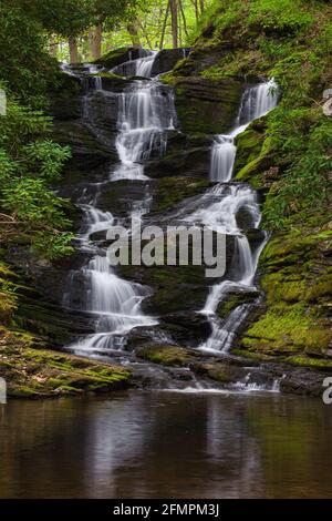 Cascate di Upper Slatford lungo Slatford Cree nella Delaware Water Gap National Recreation Area, Pennsylvania Foto Stock