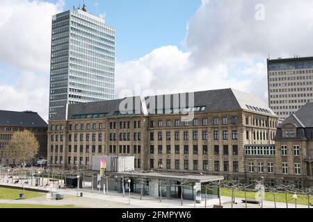 Duesseldorf, Germania. 07 maggio 2021. La Cancelleria di Stato a Düsseldorf, sede del Ministro Presidente della Renania Settentrionale-Vestfalia. Credit: Liver Berg/dpa/Alamy Live News Foto Stock