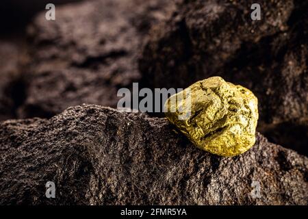 Sterlina Oro Nuovo Conio 7,9881 Grammi (lotto Minimo 10 Pezzi) | Vendita Sterline Oro Nuovo - Foto 9