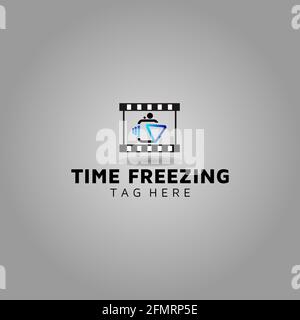 I logo sono basati su vettori e sono integrati nel software Illustrator. È completamente modificabile e scanalabile senza perdere la risoluzione. Migliora la tua visibilità e ottieni un Illustrazione Vettoriale