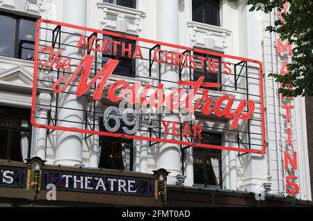 Agatha Christie's The Mousetrap, nel St Martin's Theatre, lo spettacolo più longevo del mondo, ora è il 69° anno, che riaprirà il 17 maggio, Londra UK Foto Stock