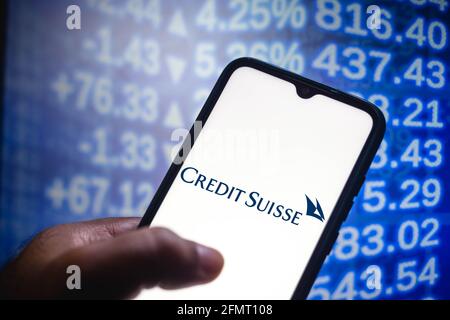 Brasile. 11 Maggio 2021. In questa illustrazione fotografica viene visualizzato il logo del Credit Suisse Group sullo schermo di uno smartphone. Credit: SOPA Images Limited/Alamy Live News Foto Stock