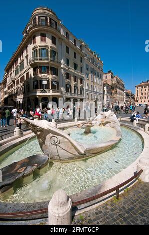 Fontana della Barcaccia fontana della Barcaccia, Piazza di Spagna, Roma, Italia Foto Stock