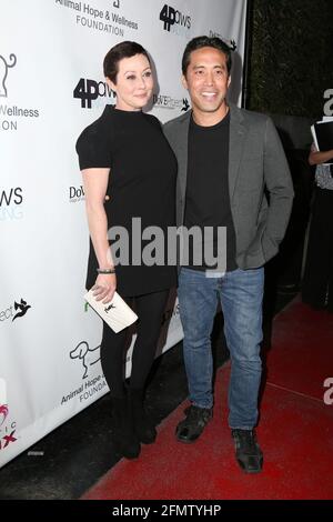 LOS ANGELES - 4 MARZO: Shannen Doherty, Marc Ching al 1° Gala annuale di gratitudine della Animal Hope and Wellness Foundation al W Hollywood il 4 marzo 2017 a Los Angeles, California Foto Stock