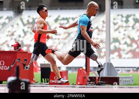 (L-R) Junta Kosuda, Atsushi Yamamoto, 11 MAGGIO 2021 - Para Athletics : READY STEADY TOKYO - Para Athletics Men's 100m T63 Final al National Stadium di Tokyo, Giappone. (Foto di MATSUO.K/AFLO SPORT) Foto Stock