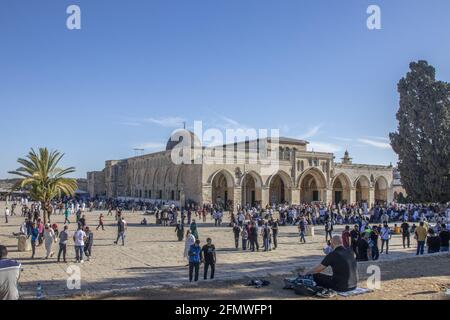 La moschea più lontana situata nella città vecchia di Gerusalemme, è il terzo luogo sacro dell'Islam.This foto è stata scattata a Ramadan , maggio 10.2021 Foto Stock