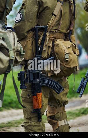 Vista ravvicinata del retro di un lettore Airsoft di Un soldato russo Foto Stock