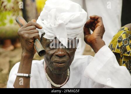 Osun Osogbo: Ritratto devoto. Foto Stock