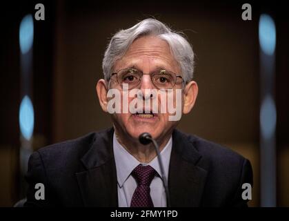 Washington, Stati Uniti. 12 maggio 2021. WASHINGTON, DC - MAGGIO 12: Il procuratore generale Merrick Garland testimonia prima dell'audizione della commissione per gli Stanziamenti del Senato per esaminare l'estremismo violento domestico, a Washington, DC. (Foto di Bill o'Leary/Pool/Sipa USA) Credit: Sipa USA/Alamy Live News Foto Stock