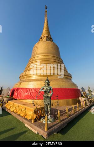 Tetto di Wat Saket, Monte d'Oro, Tempio di Srakesa, Bangkok, Thailandia Foto Stock