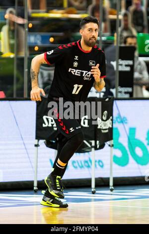 Bilbao, Paesi Baschi, SPAGNA. 12 maggio 2021. IOANNIS ATHINAIOU (17) da Bilbao Basket durante il gioco Liga ACB tra Bilbao Basket e Herbalife Gran Canaria alla Miribilla Bilbao Arena. Gran Canaria ha vinto 71:92 Credit: EDU del Fresno/ZUMA Wire/Alamy Live News Foto Stock