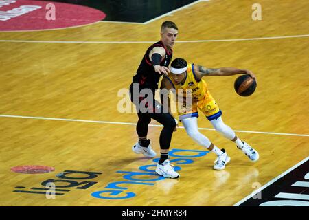 Bilbao, Paesi Baschi, SPAGNA. 12 maggio 2021 durante la partita Liga ACB tra Bilbao Basket e Herbalife Gran Canaria alla Miribilla Bilbao Arena. Gran Canaria ha vinto 71:92 Credit: EDU del Fresno/ZUMA Wire/Alamy Live News Foto Stock