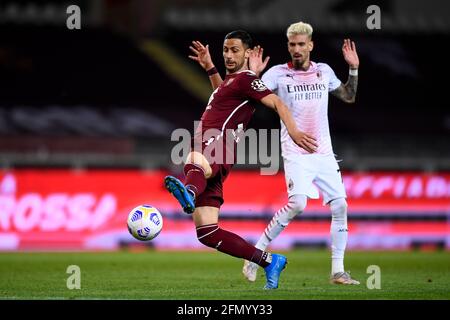 Torino, Italia. 12 maggio 2021. Rolando Mandragora del Torino FC in azione durante la Serie A Football Match tra Torino FC e AC Milan. Credit: Nicolò campo/Alamy Live News Foto Stock