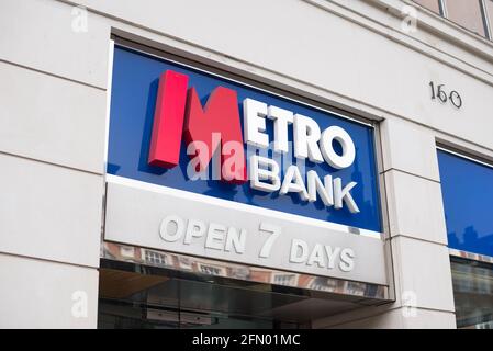 Logo Shop segno Negozio Metro Bank Foto Stock