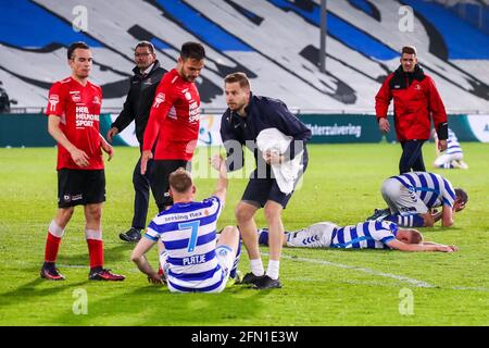 DOETINCHEM, OLANDA - MAGGIO 12: Melvin Platje di De Graafschap, Jasper van Heertum di De Graafschapm Ralf Seuntjens di De Graafschap durante il Dutc Foto Stock