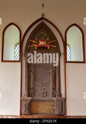 KINNEFF VECCHIA CHIESA ANGUS SCOZIA INTERNO DEL KIRK IL MEMORIALE AL REV JAMES GRAINGER Foto Stock