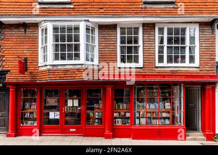 The Bow Windows Bookshop, High Street, Lewes, East Sussex, Regno Unito. Foto Stock