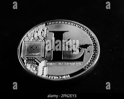 Immagine in scala di grigi della valuta criptata Foto Stock