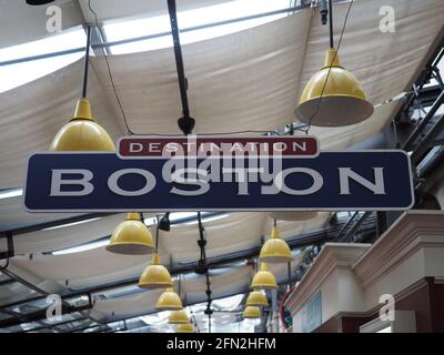 Immagine interna del Quincy Market nel centro di Boston, Massachusetts. Foto Stock