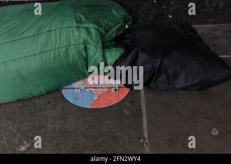 Londra (UK), 13 maggio 2021: I senzatetto di strada della capitale del Regno Unito. Foto Stock