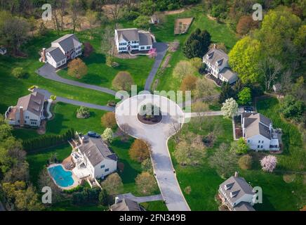 Vista aerea del quartiere suburbano cul de sac, Pennsylvania, Stati Uniti Foto Stock