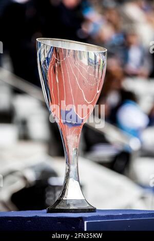 Aarhus, Danimarca. 13 maggio 2021. La coppa è pronta per la finale della Danish Sydbank Cup tra il Randers FC e Soenderjyske al Ceres Park di Aarhus. (Photo Credit: Gonzales Photo/Alamy Live News Foto Stock