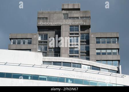 La London Metropolitan University di Holloway Road, Londra, è stata fondata nel 2002, quando le universit di Guildhall e North London si sono fuse. Foto Stock