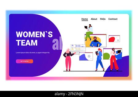 donne d'affari che hanno le donne in linea di affari di riunione di conferenza che discutono durante il video chiama con il capo donna Illustrazione Vettoriale