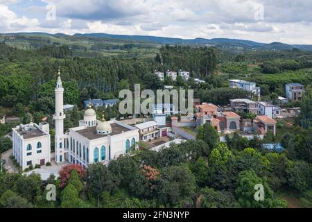 Vista aerea di una moschea di Hui a Yunnan, Cina Foto Stock