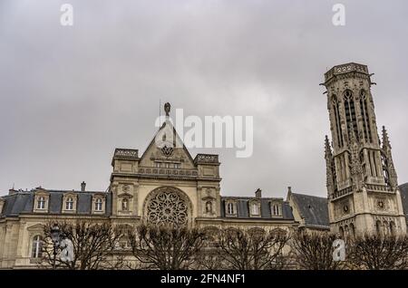 Chiesa di Saint-Germain-l'Auxerrois, Chiesa cattolica, Arcidiocesi di Parigi, Île-de-France, Francia. Stile gotico francese. Completato - 15 ° secolo. Foto Stock