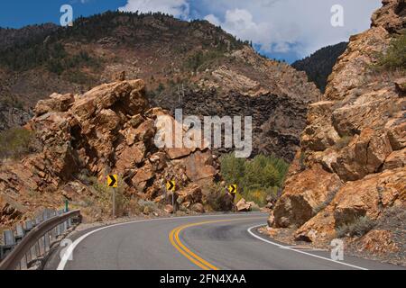 Paesaggio a Big Cottonwood Canyon Road vicino a Salt Lake City Nello Utah negli Stati Uniti Foto Stock