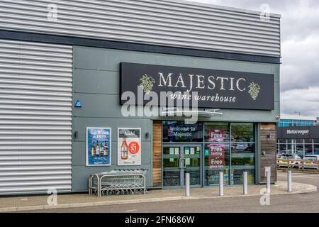 Una filiale del Majestic Wine Warehouse. Foto Stock