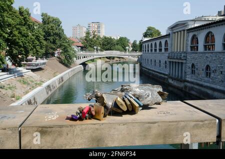 Ljubljana, ponte dei macellai con chiuse d'amore Foto Stock