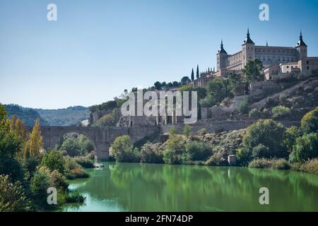 Foto della vista del parnorama di Toledo e del ponte Foto Stock