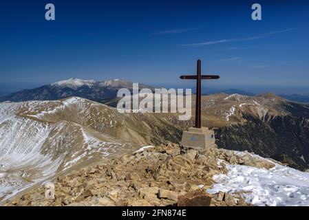 Vista dalla cima Bastiments (Ripollès, Catalogna, Spagna, Pirenei) ESP: Viste desde la cumbre del Bastiments (Ripollès, Cataluña, España) Foto Stock