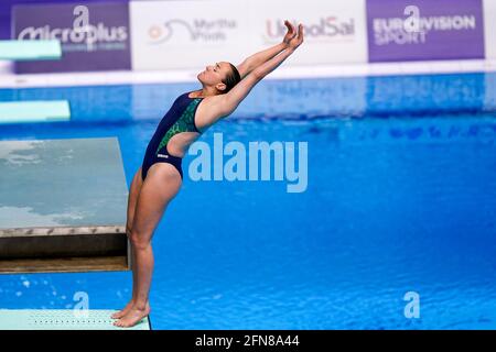 BUDAPEST, UNGHERIA - MAGGIO 15: Clare Cryan d'Irlanda gareggia nella primavera delle donne 3M durante il LEN European Aquatics Championships Diving alla Duna Arena il 15 maggio 2021 a Budapest, Ungheria (Foto di Andre Weening/Orange Pictures) Foto Stock