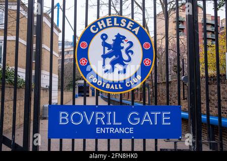 Londra: Marzo 2021: Stamford Bridge, la sede del Chelsea Football Club su Fulham Road nel sud-ovest di Londra Foto Stock