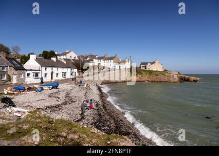 Strada principale, Moelfre, Anglesey, Galles del Nord Foto Stock