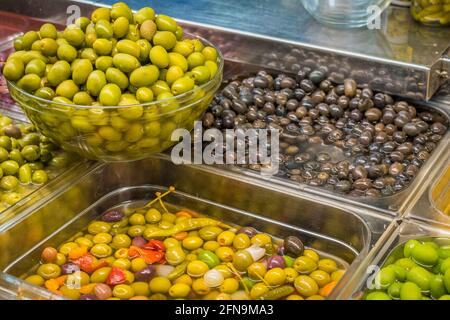Verdure appetitose in esposizione Foto Stock