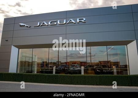 7 maggio 2021, concessionario Jaguar a Londra, Ontario, Canada. Luke Durda/Alamy Foto Stock