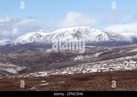 Beinn a Ghlo montagna massiccio Scottish Highlands vedere da est Foto Stock