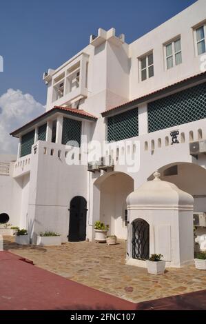 Il Castello di Osu, conosciuto anche come Christiansborg, l'ex casa del presidente ghanese, ad Accra, in Ghana. Foto Stock